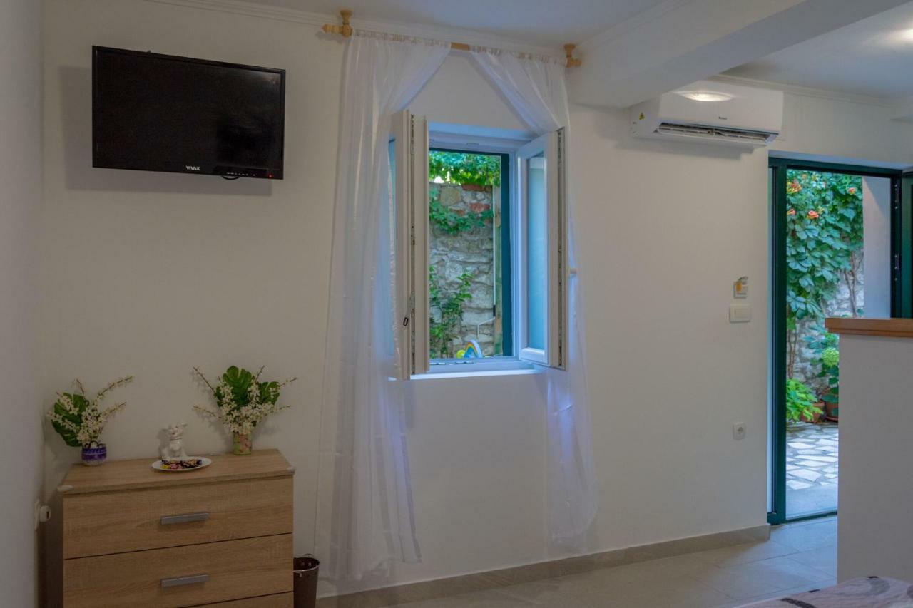 Room Nino Skradin Bagian luar foto